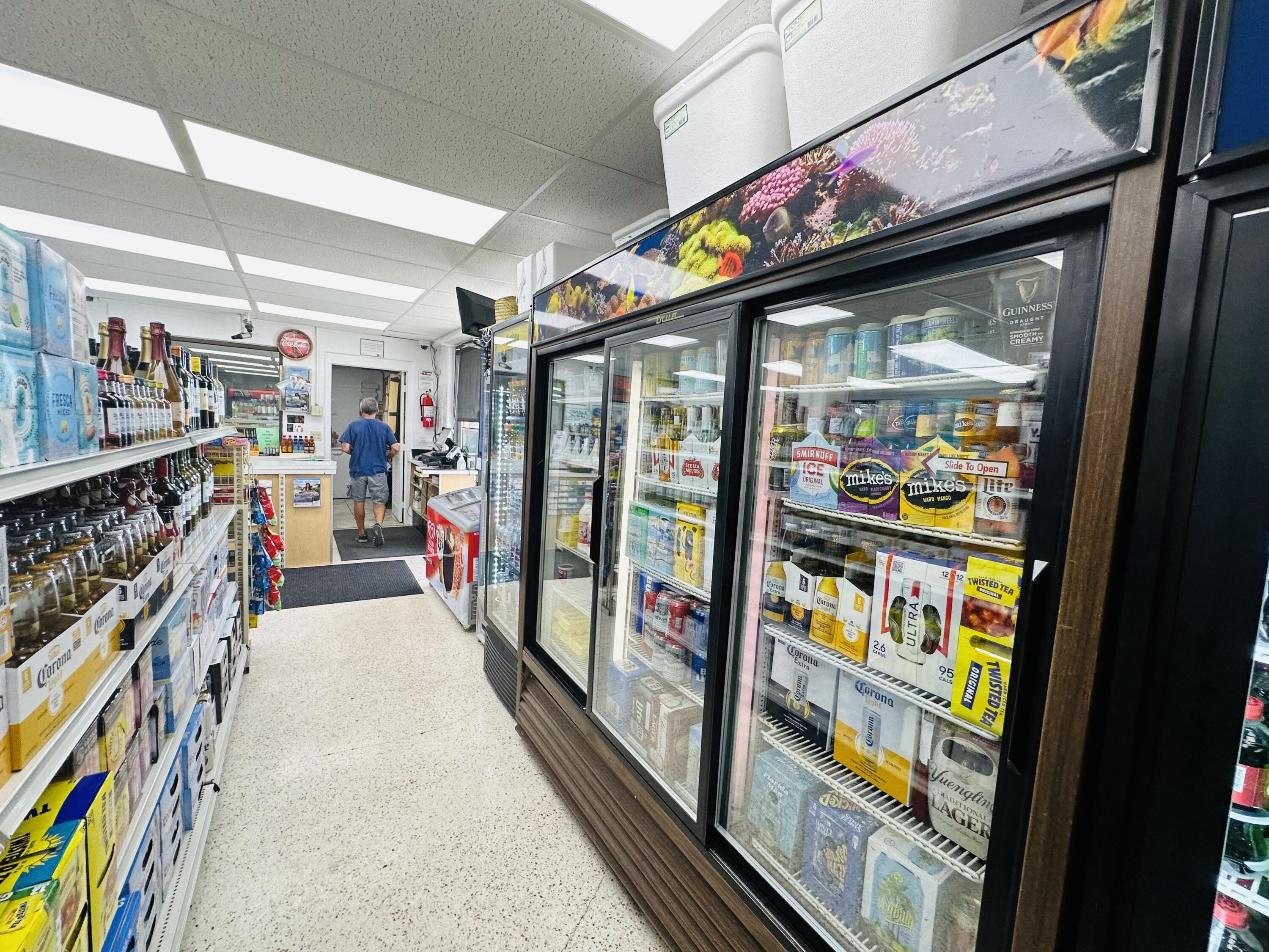 701 Spanish Main Drive, Unit 21 Cudjoe, FL 33042 - Photo 42 of 49 Ships Store
