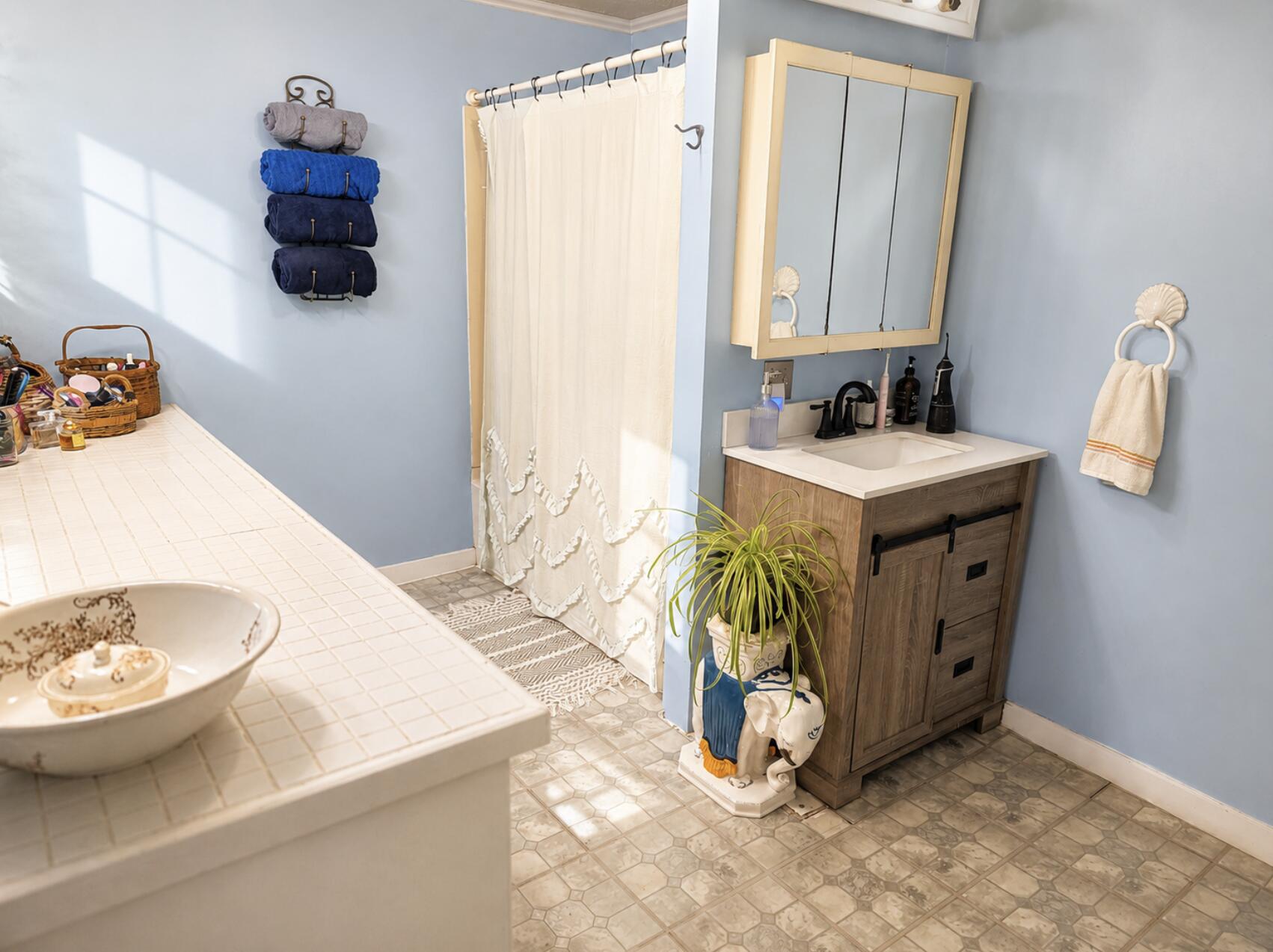 1010 Oakland Road Belgrade, ME 04917 - Photo 17 of 22 Full Bath