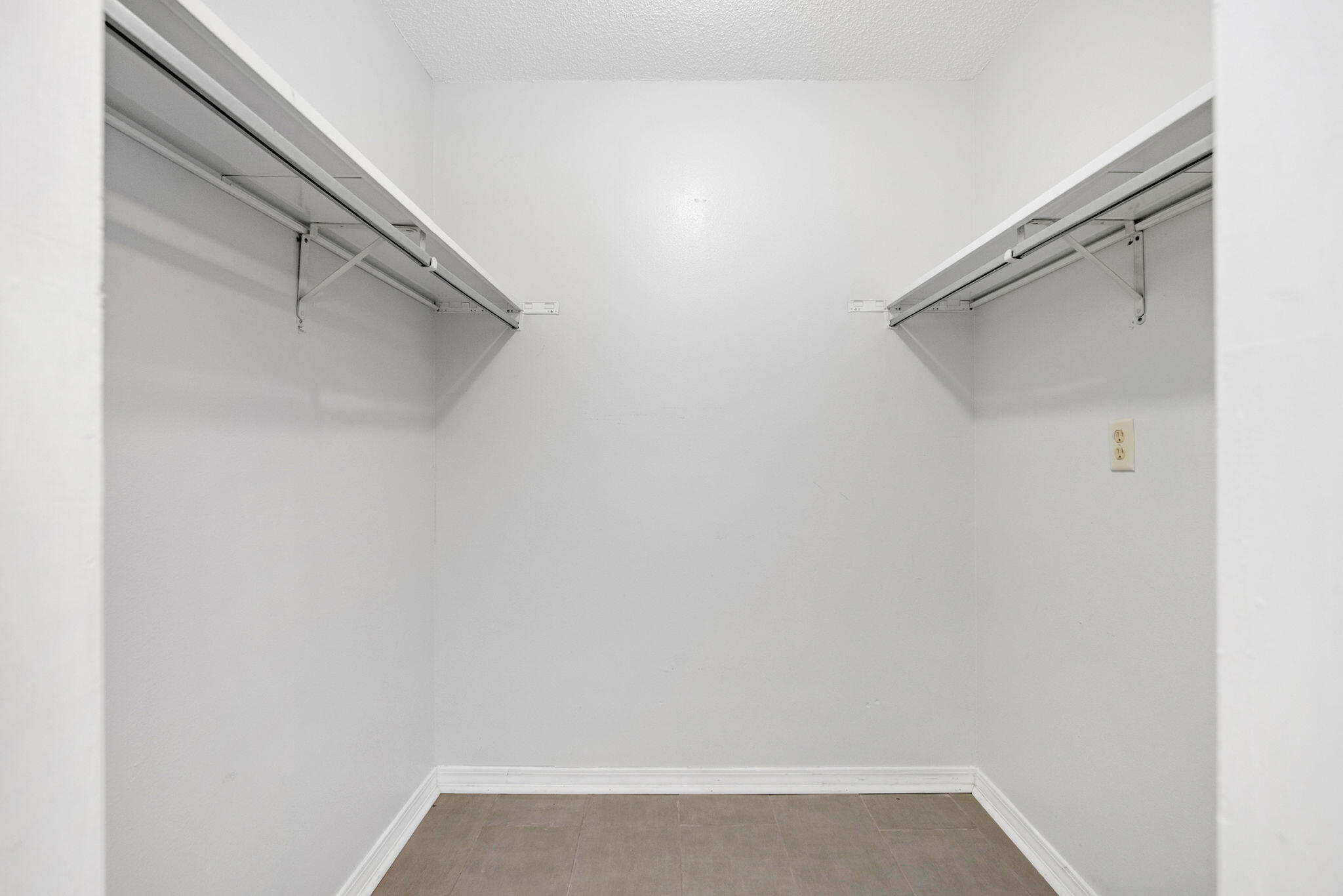 3571 Schifko Road Cantonment, FL 32533 - Photo 30 of 59 Primary Closet