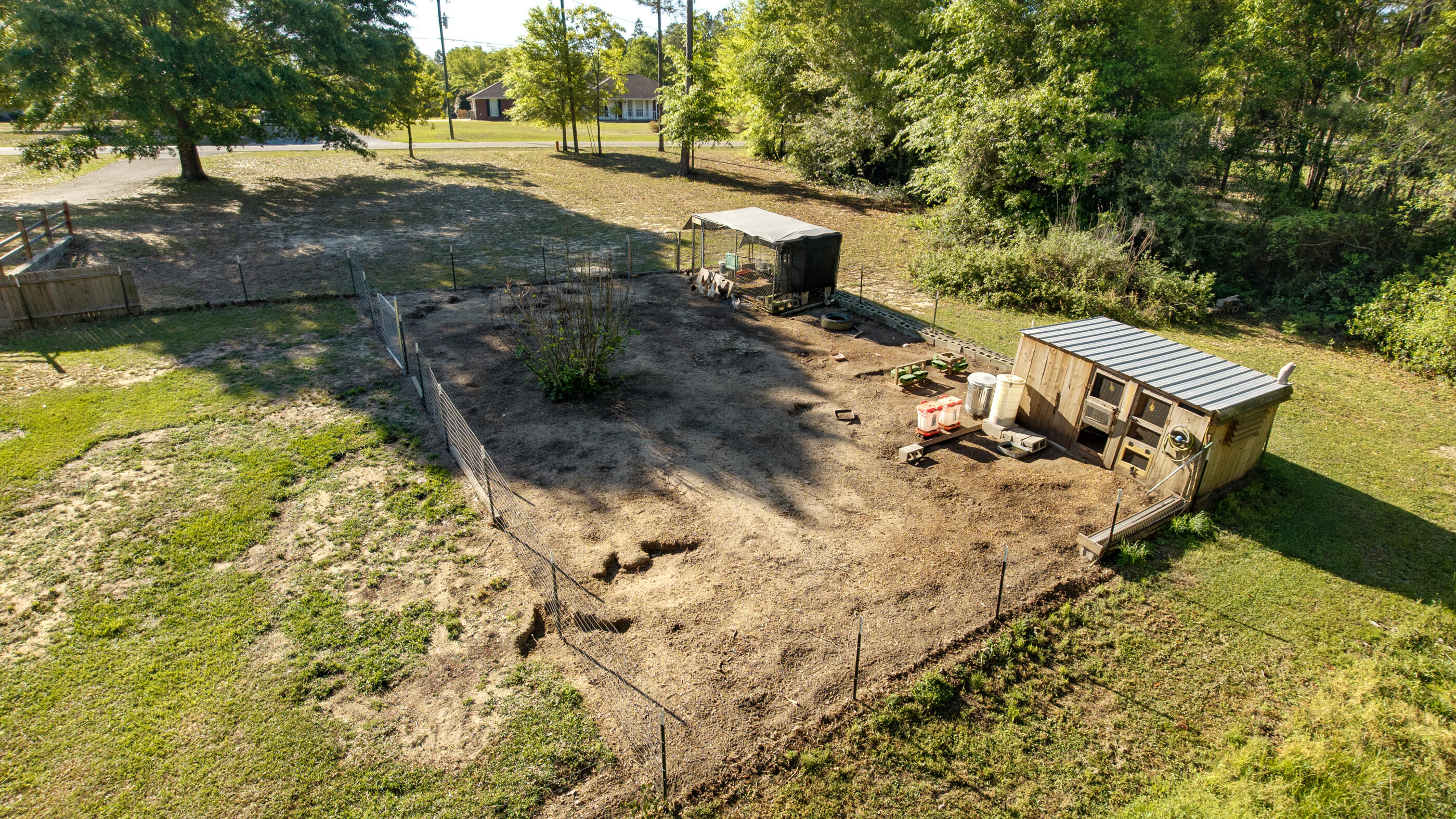 3571 Schifko Road Cantonment, FL 32533 - Photo 53 of 59 Chicken Coop & Shed