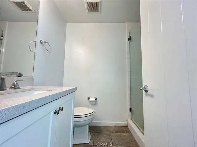 $5,600 | 945 Vivid Lane, Costa Mesa, CA 92626