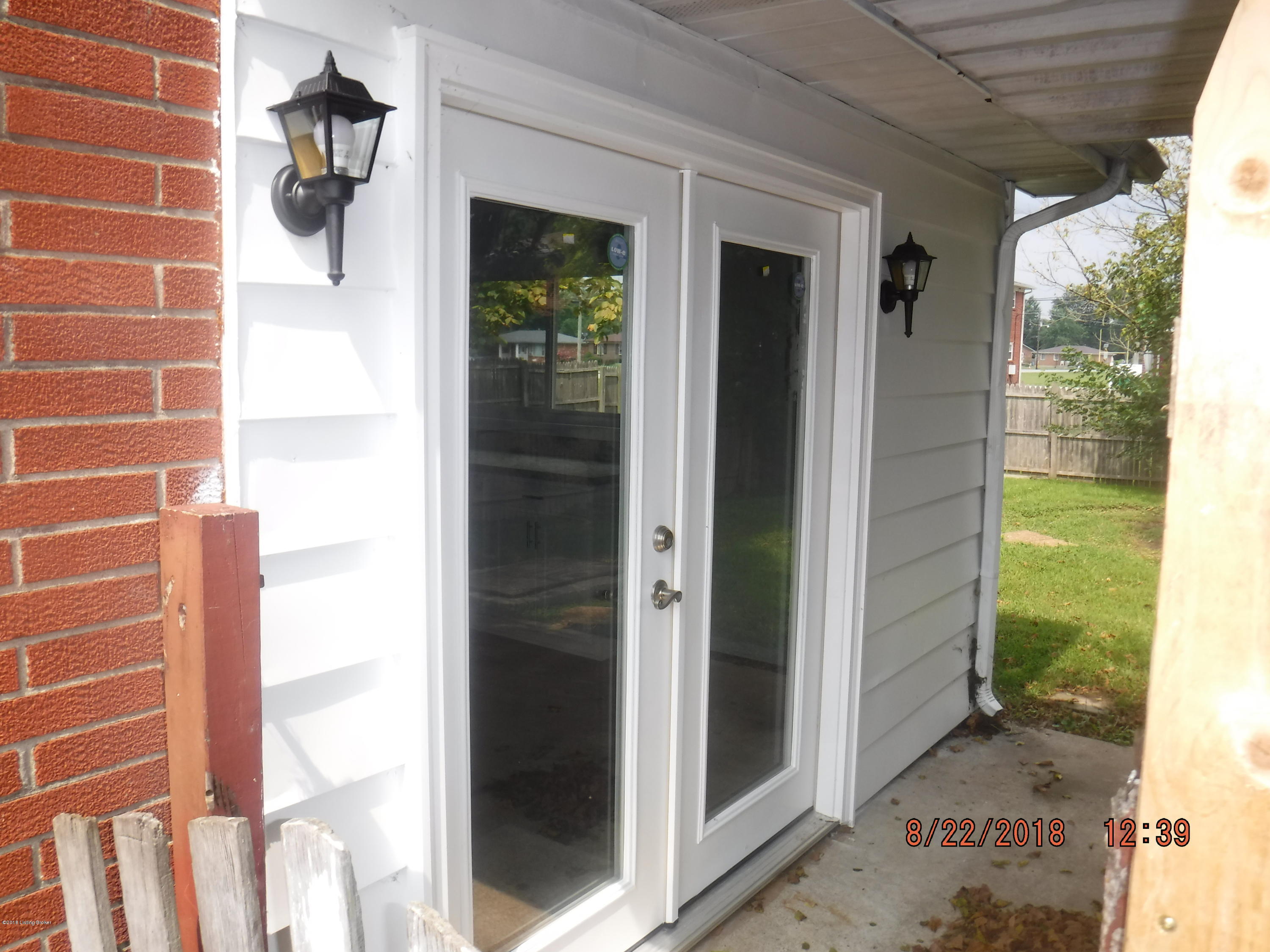 378 Meadowood Road Hillview, KY 40229 - Photo 28 of 32 DSCF4123