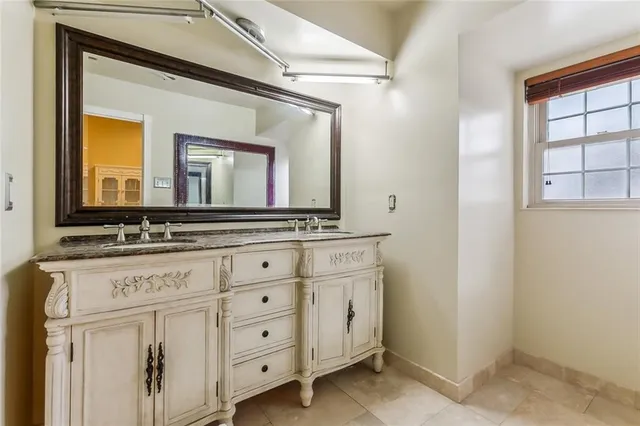 $4,500 | 4525 Beau Lac Lane, Metairie, LA 70002