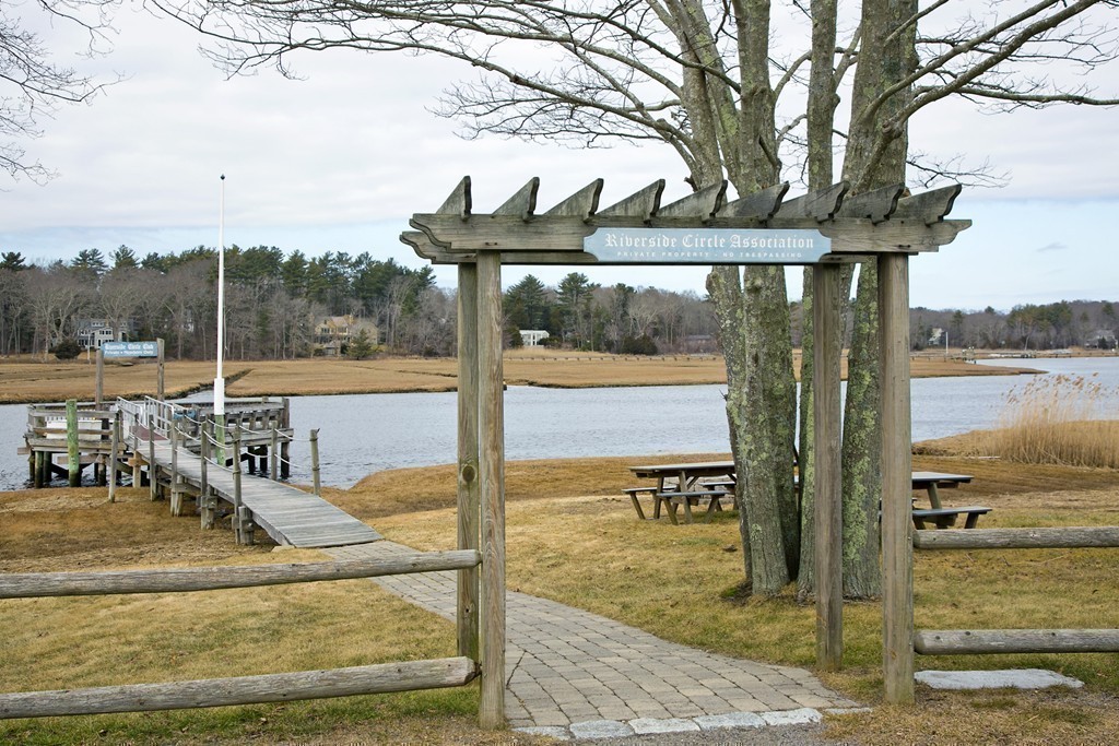205 Riverside Circle Marshfield, MA 02050 - Photo 21 of 23 Gallery Image 21