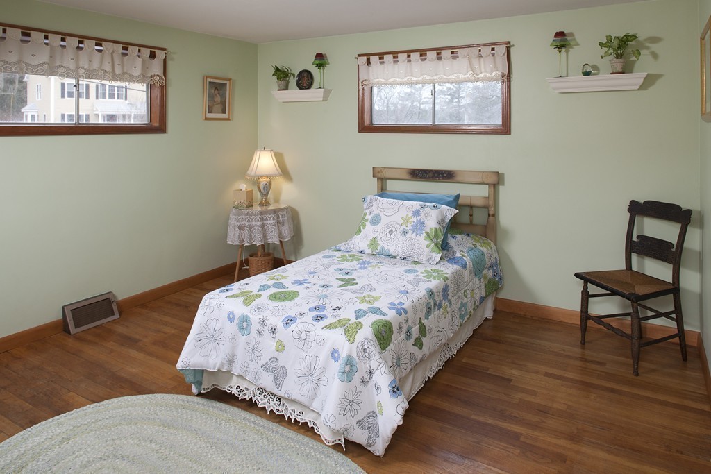 205 Riverside Circle Marshfield, MA 02050 - Photo 8 of 23 Gallery Image 8