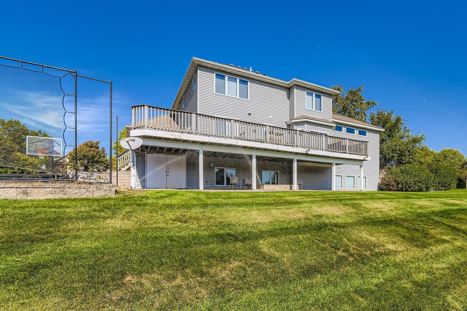 1633 Greystone Road Hastings, MN 55033 - Photo 3 of 36