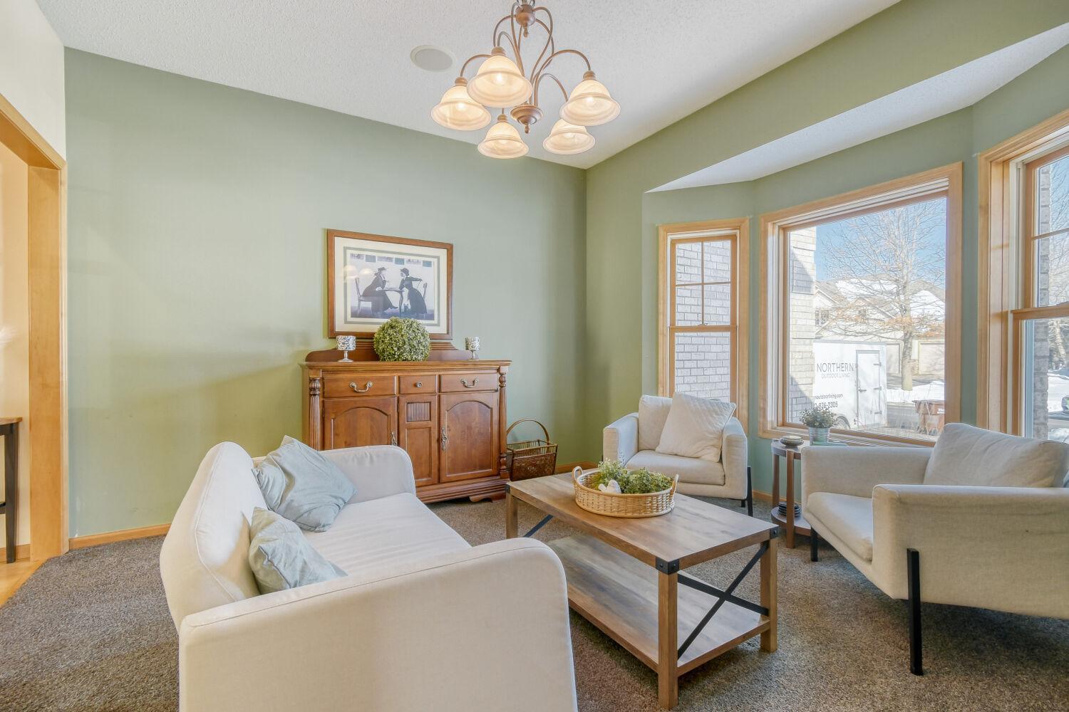 1633 Greystone Road Hastings, MN 55033 - Photo 8 of 36