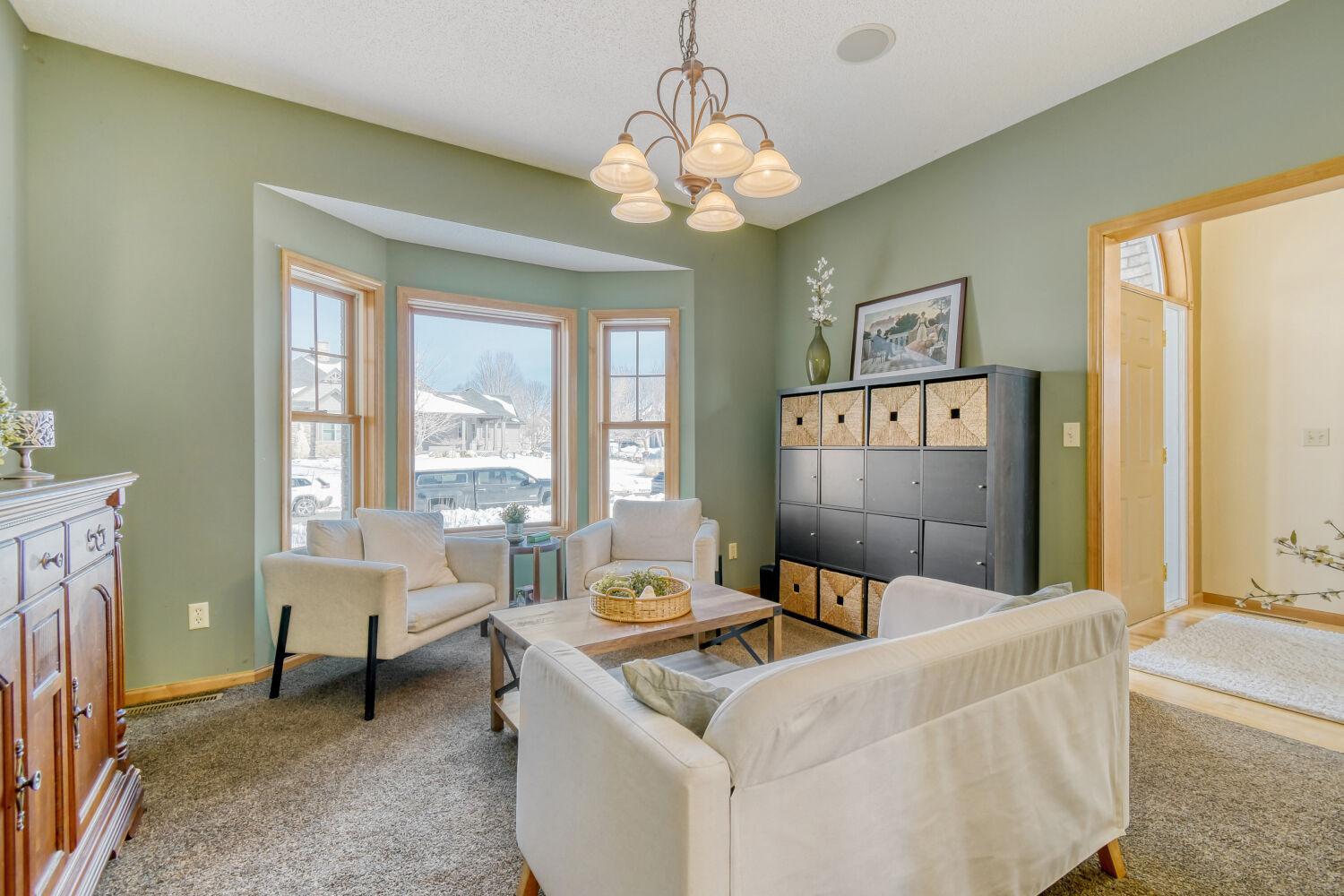 1633 Greystone Road Hastings, MN 55033 - Photo 9 of 36