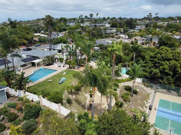 $1,749,500 | 3267 Avenida De Loyola, Oceanside, CA 92056