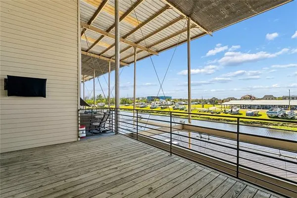$355,000 | 127 Highway 22, Unit W17, Madisonville, LA 70447