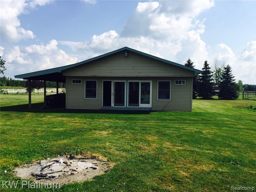 27940 Pratt Road Richmond, MI 48062 - Photo 9 of 16 FullSizeRender.jpg
