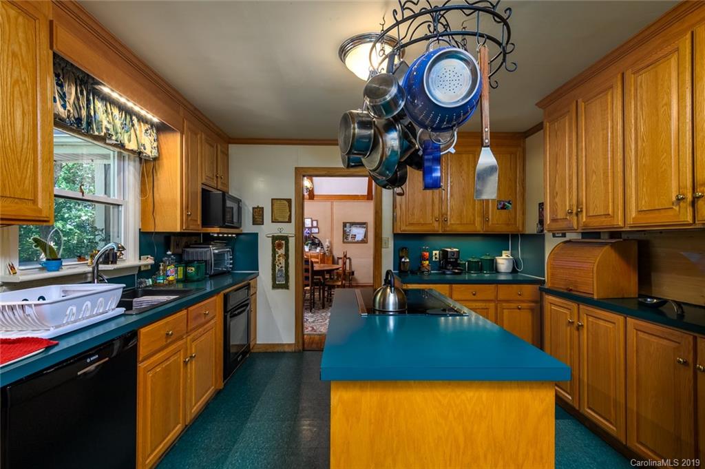 3901 Wesley Chapel Road Matthews, NC 28104 - Photo 8 of 29 Gallery Image 8