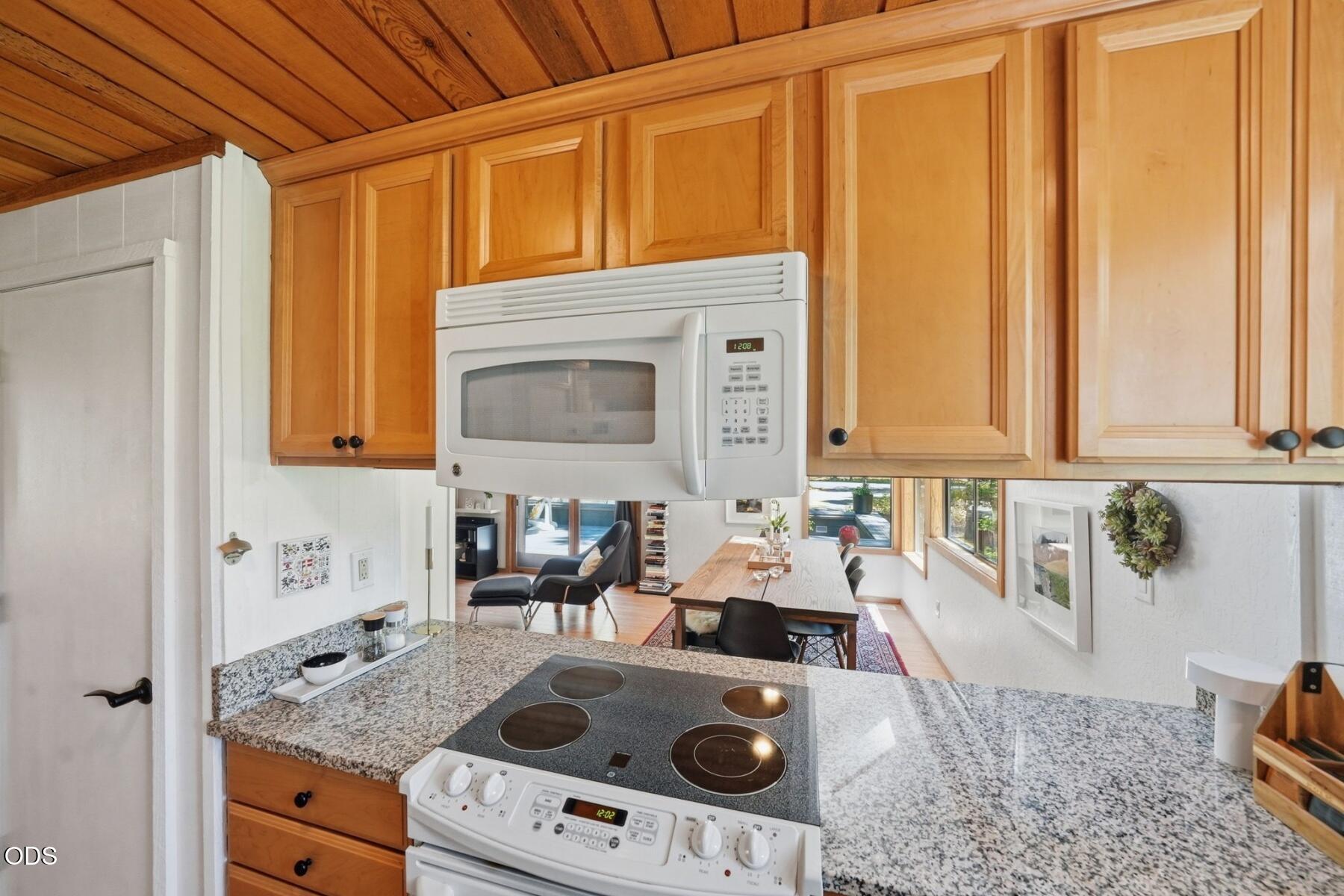 71105 Meadow Grass Circle, Unit GH18 Black Butte Ranch, OR 97759 - Photo 30 of 86