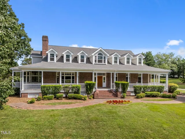 $1,075,000 | 3566 Highway 15, Oxford, NC 27565