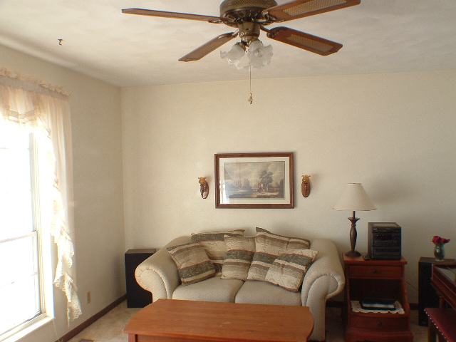 117 Partridge Road Marquette Heights, IL 61554 - Photo 3 of 5 Gallery Image 3