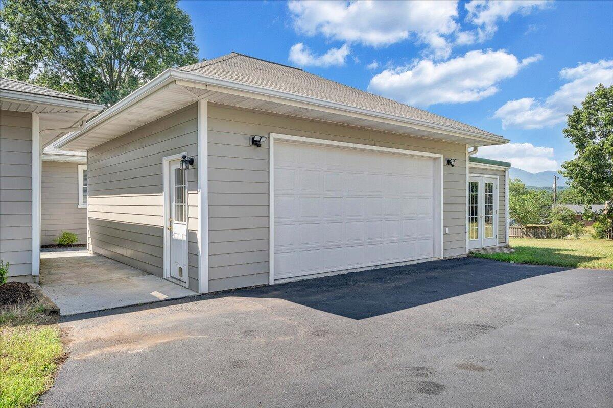 3561 Wright Road Southwest Roanoke, VA 24015 - Photo 47 of 61 46-MIB04294-R5