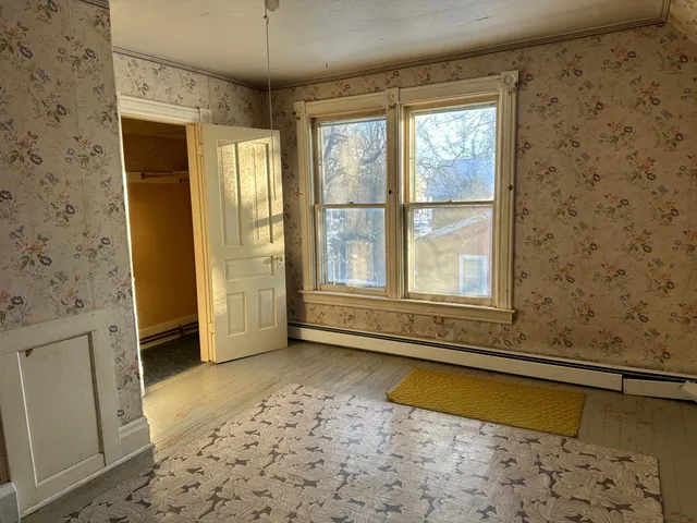 $89,000 | 106 North Park Street, Hendricks, MN 56136