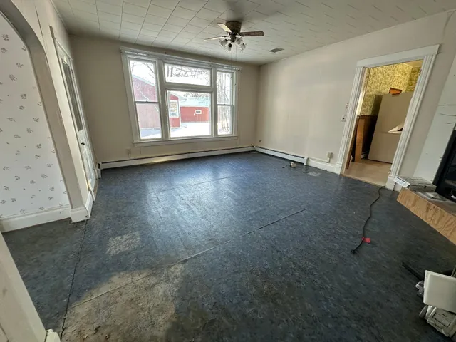 $89,000 | 106 North Park Street, Hendricks, MN 56136