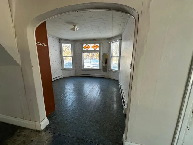 $89,000 | 106 North Park Street, Hendricks, MN 56136