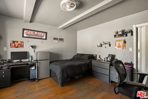 $899,000 | 14552 Runnymede Street, Van Nuys, CA 91405