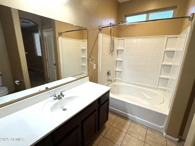 $1,895 | 19078 North Lariat Road, Maricopa, AZ 85138