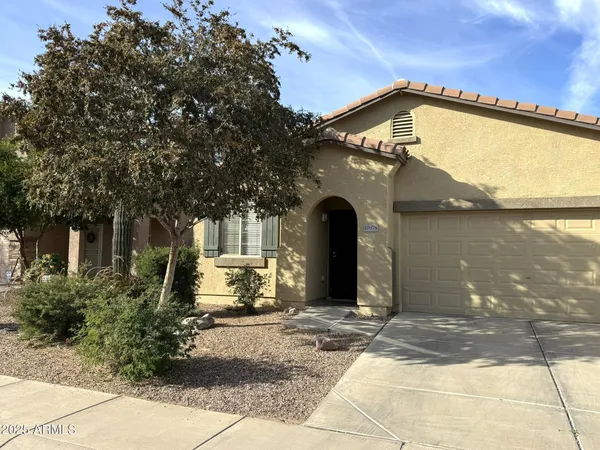 $1,695 | 19078 North Lariat Road, Maricopa, AZ 85138
