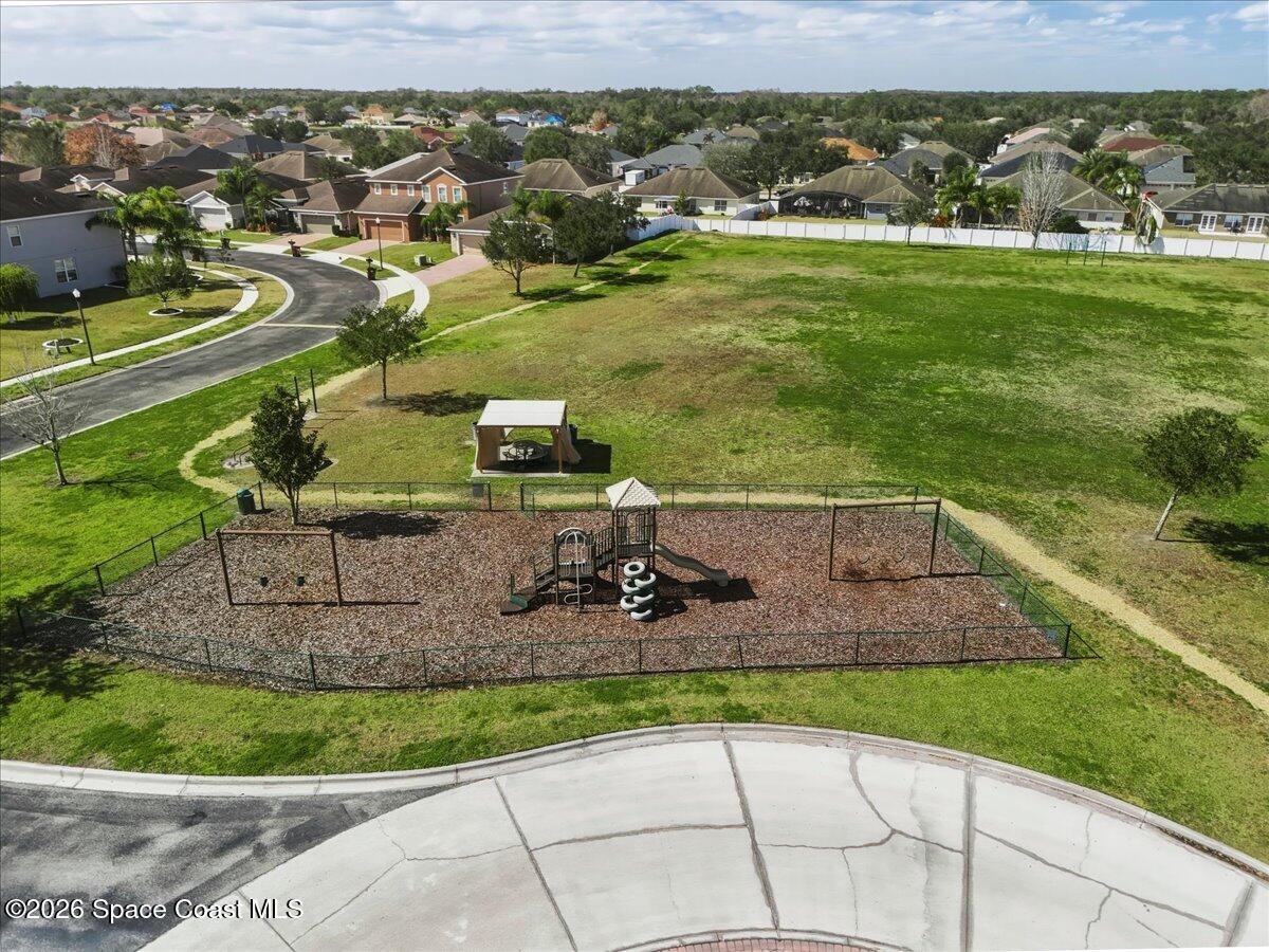 3258 Olivera Way St. Cloud, FL 34772 - Photo 4 of 30 a view of a outdoor space