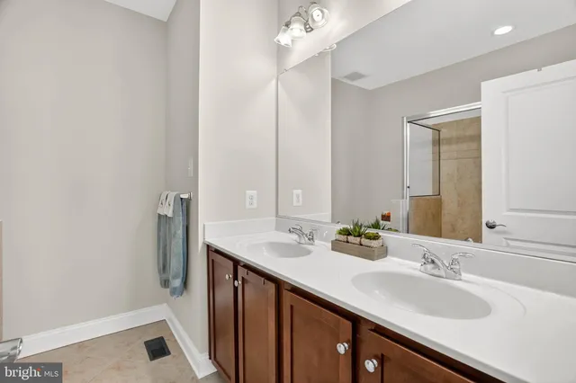 $550,000 | 6022 Maple Hill Road, Ellicott City, MD 21043