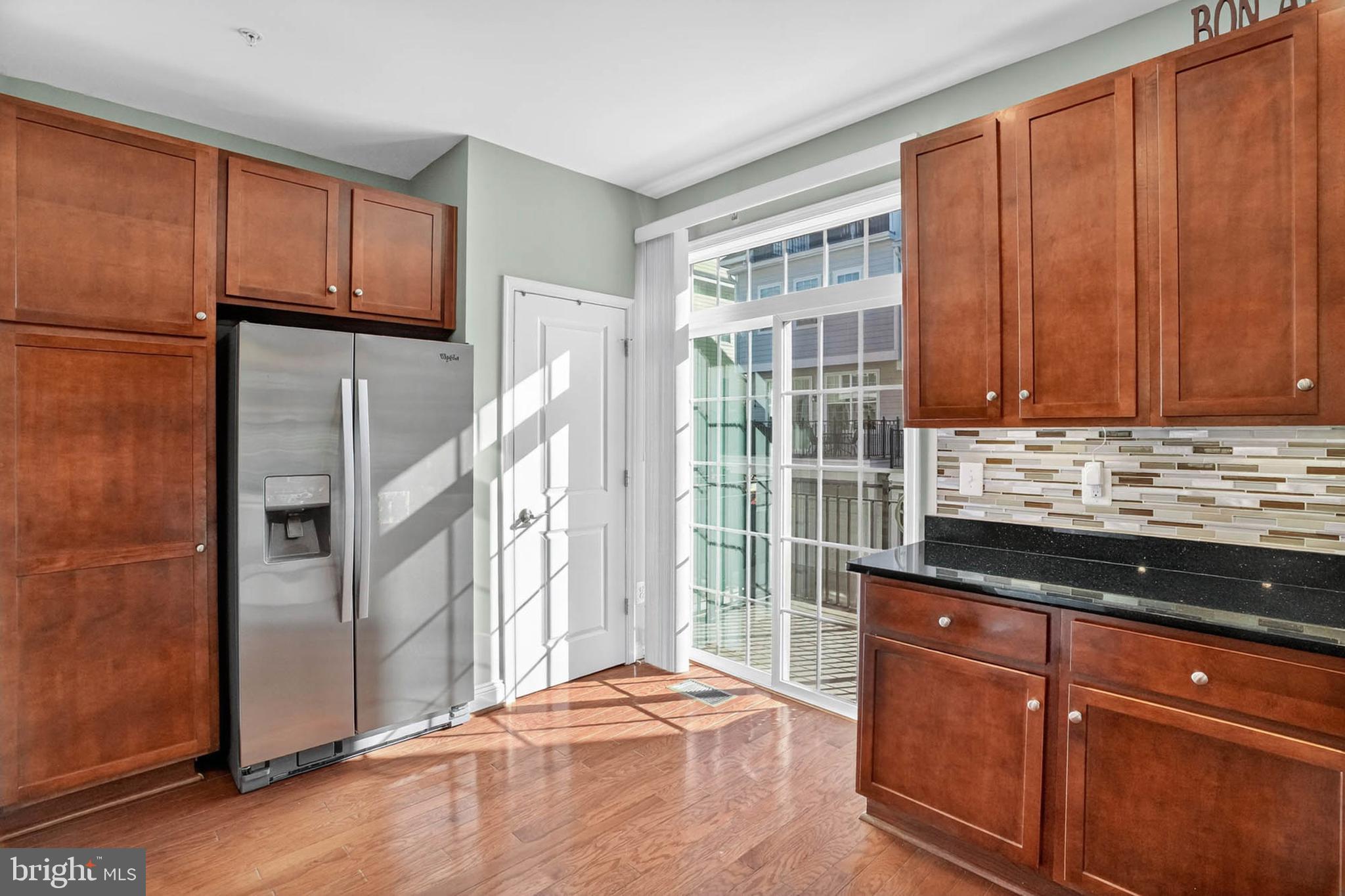 6022 Maple Hill Road Ellicott City, MD 21043 - Photo 10 of 56 Access to deck