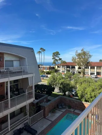 $1,065,000 | 2306 Palos Verdes Drive West, Unit 302, Palos Verdes Estates, CA 90274