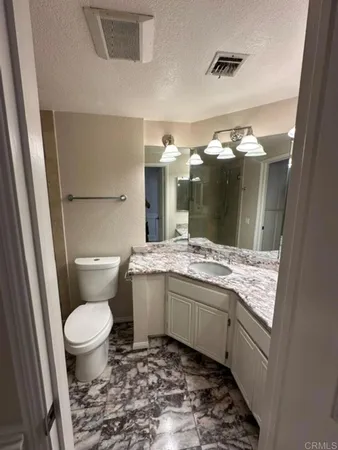 $1,065,000 | 2306 Palos Verdes Drive West, Unit 302, Palos Verdes Estates, CA 90274