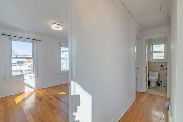 $2,950 | 179 Hobart Avenue, Bayonne, NJ 07002