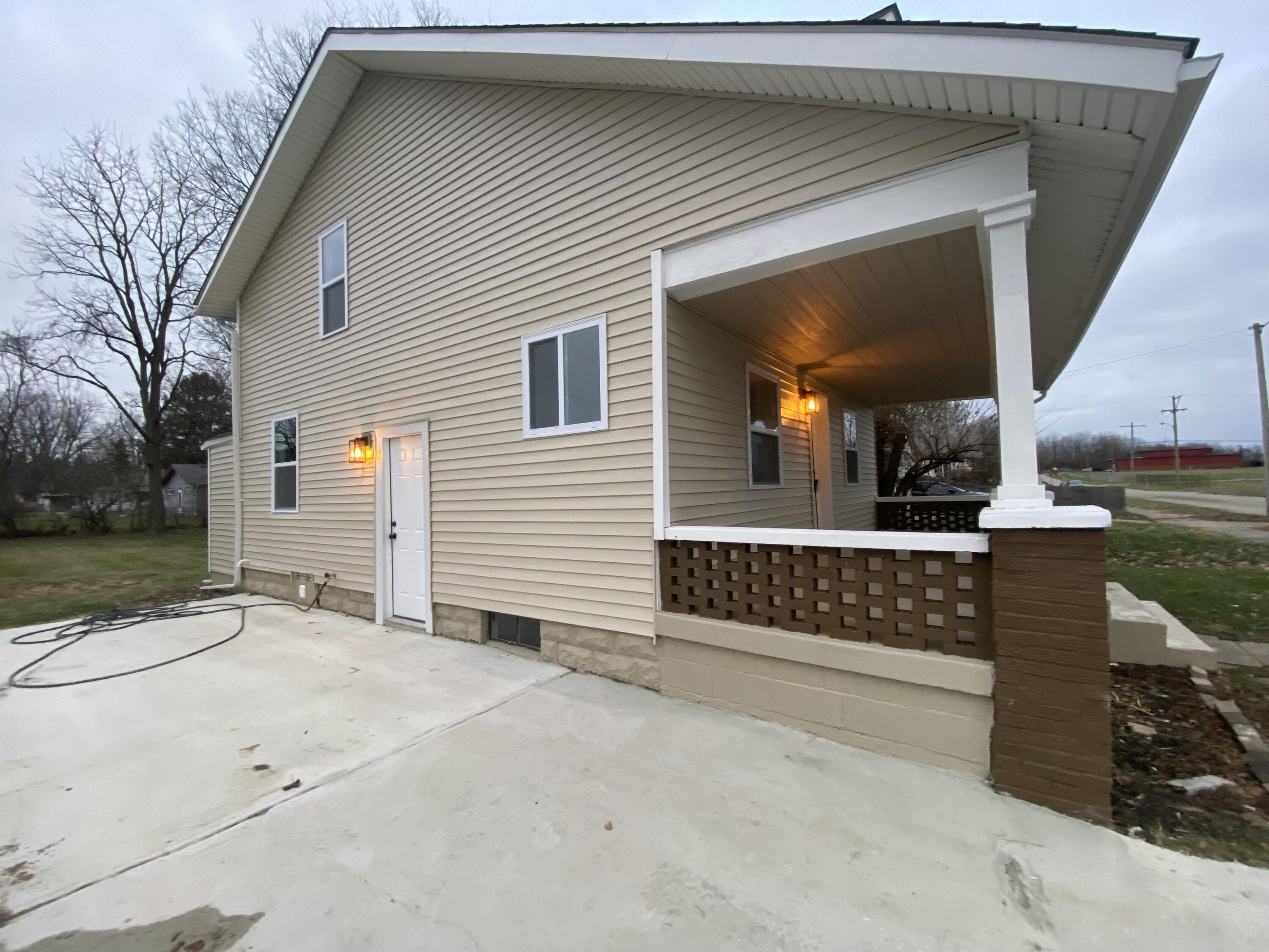 310 East 3rd Street Springfield, OH 45503 - Photo 7 of 32