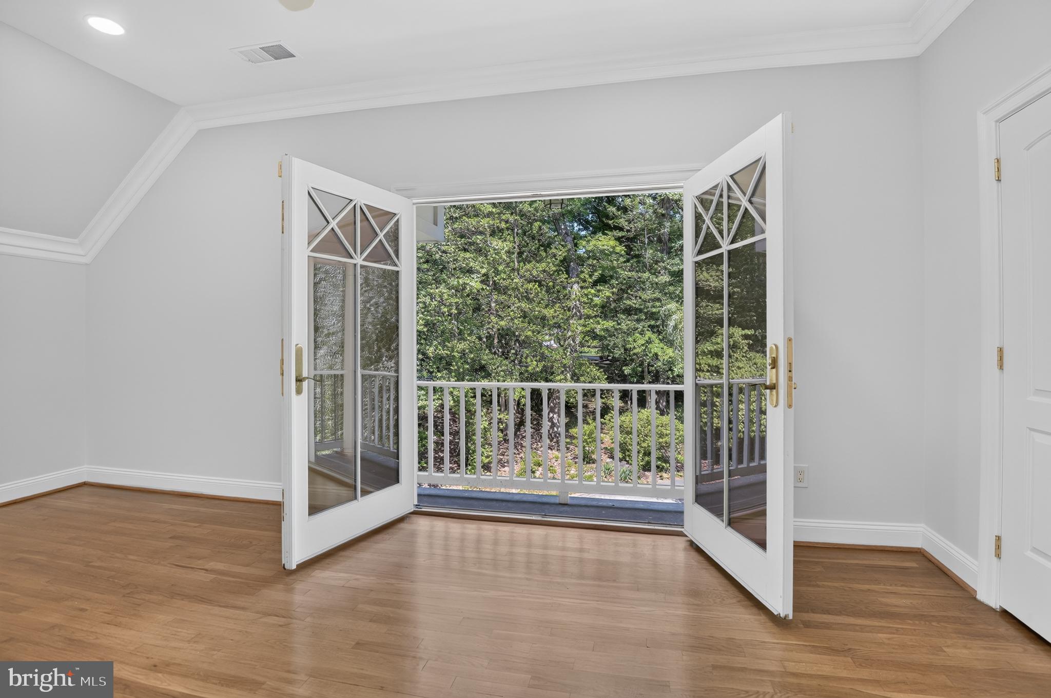 10100 Iron Gate Road Potomac, MD 20854 - Photo 62 of 91