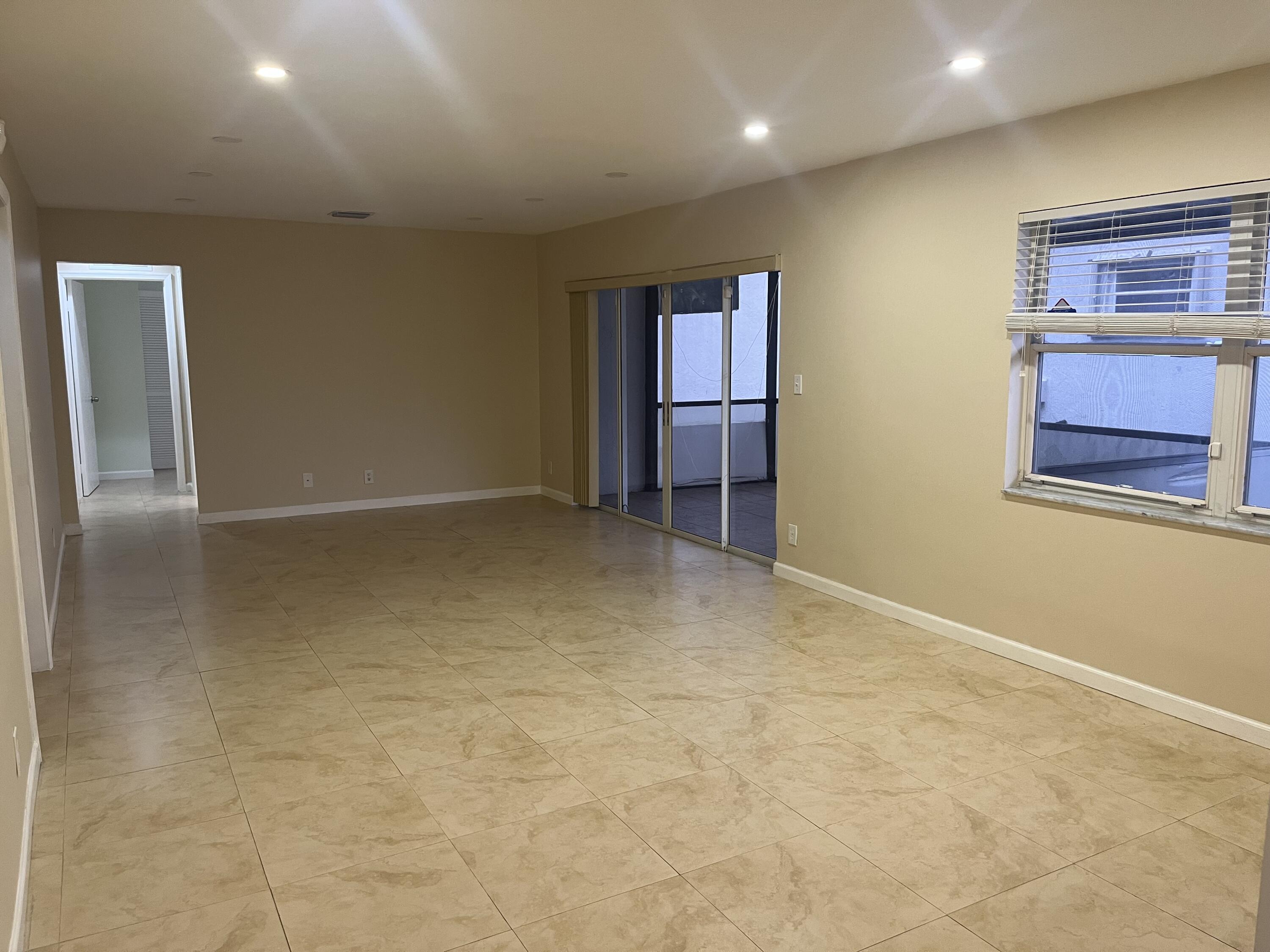 7420 Champagne Place Boca Raton, FL 33433 - Photo 11 of 32 a view of an empty room