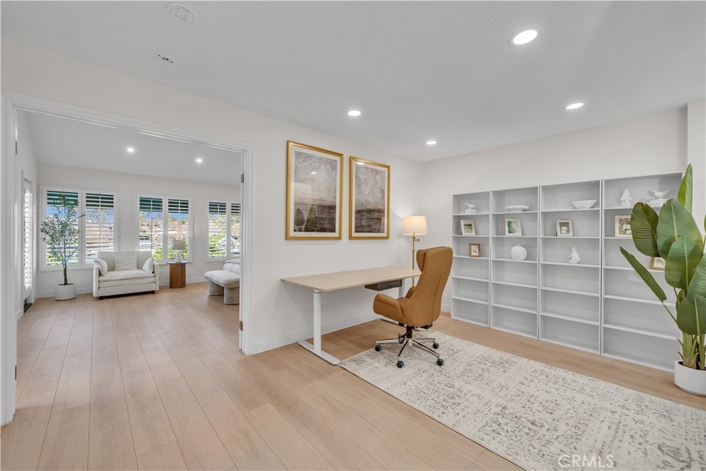 21 Lakefront Irvine, CA 92604 - Photo 27 of 39