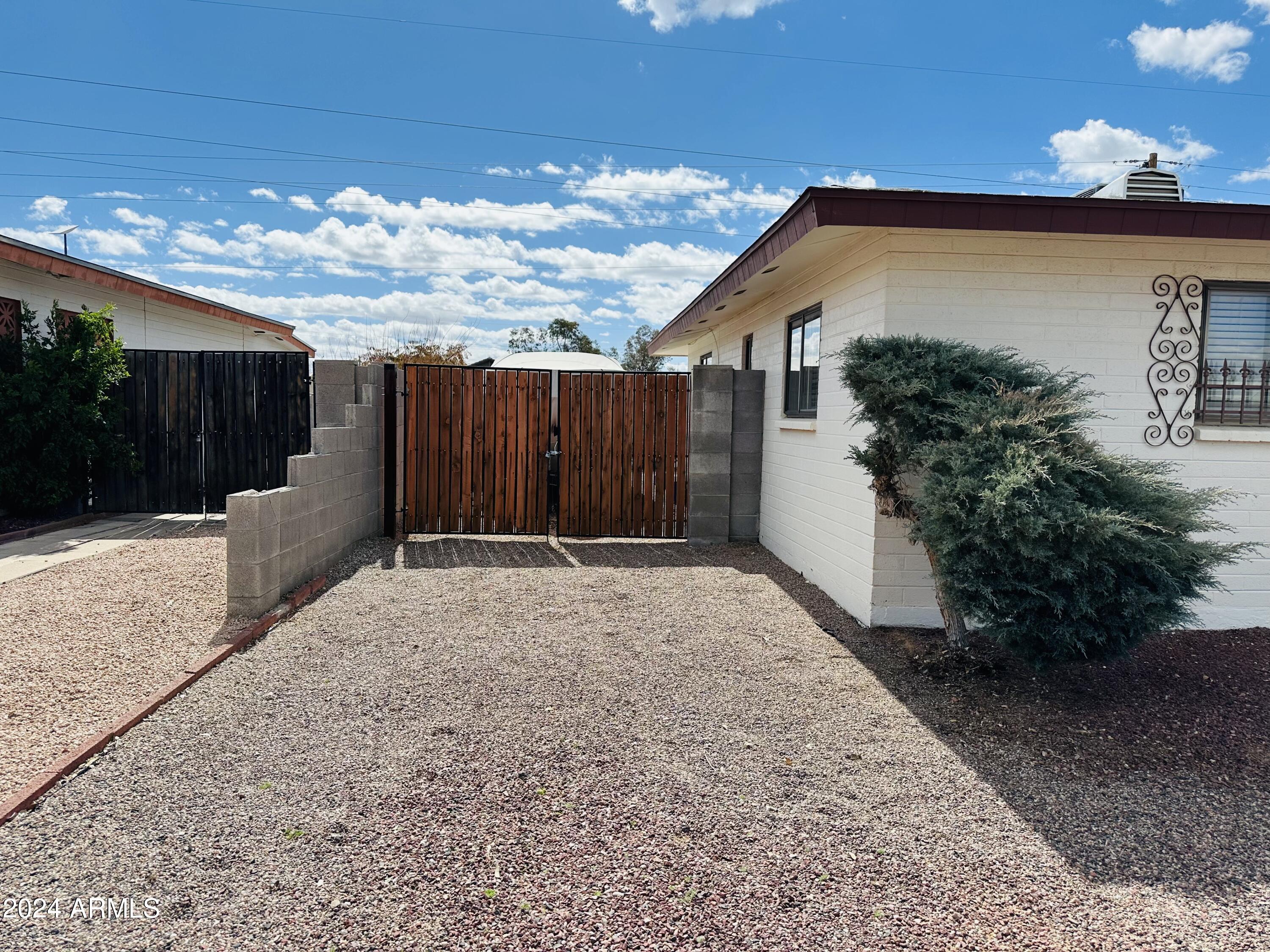 6449 East Decatur Street Mesa, AZ 85205 - Photo 6 of 26 IMG_6073
