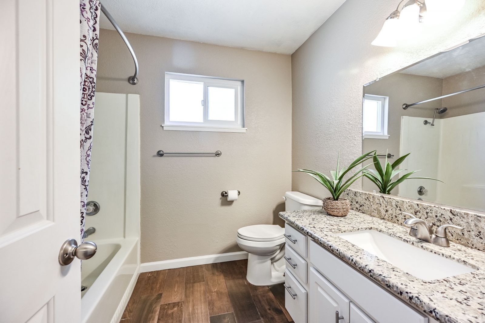 229 South Broadway Street Ridgecrest, CA 93555 - Photo 32 of 40