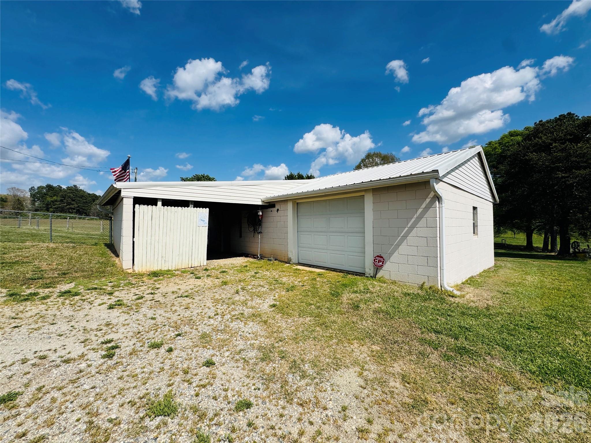 711 Simerson Road Lexington, NC 27295 - Photo 5 of 21