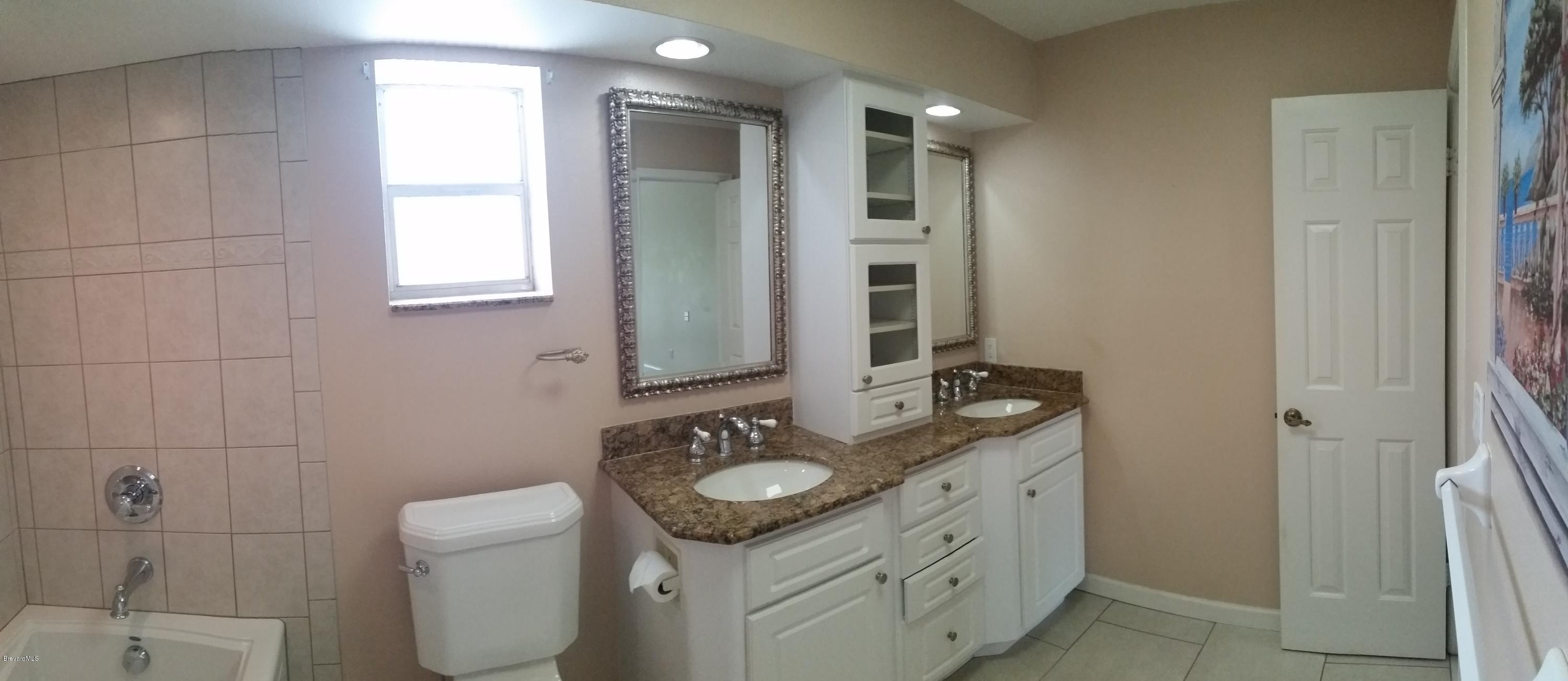 2420 Harlock Road Melbourne, FL 32934 - Photo 13 of 47 Master with Tub & Shower