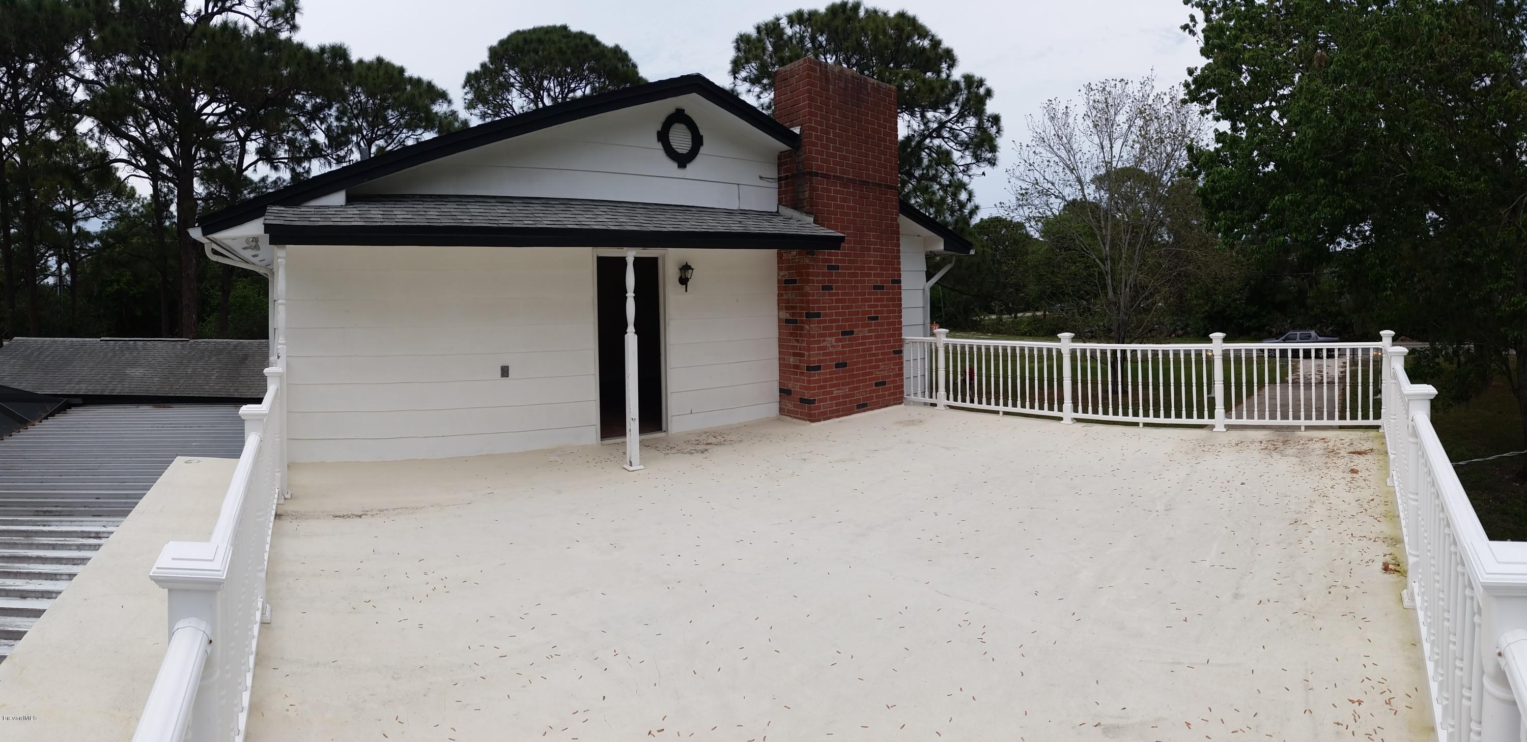 2420 Harlock Road Melbourne, FL 32934 - Photo 21 of 47 Master Balcony NE view