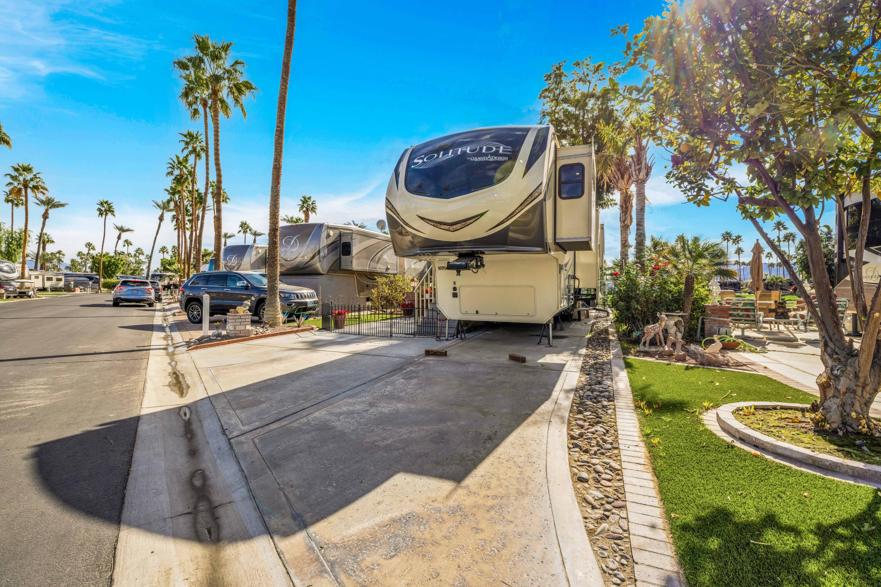 69411 Ramon Road, Unit 182 Cathedral City, CA 92234 - Photo 8 of 48 03