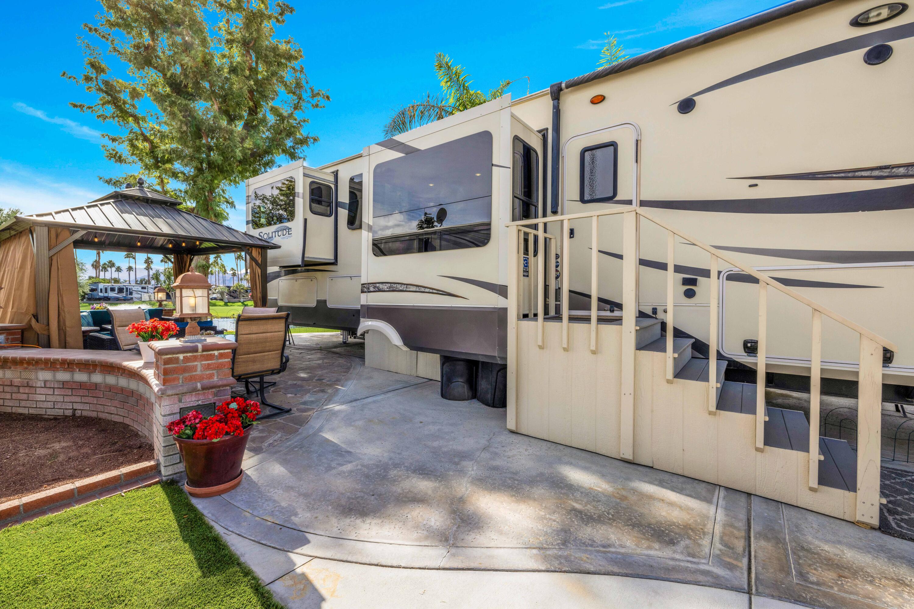 69411 Ramon Road, Unit 182 Cathedral City, CA 92234 - Photo 10 of 48 05