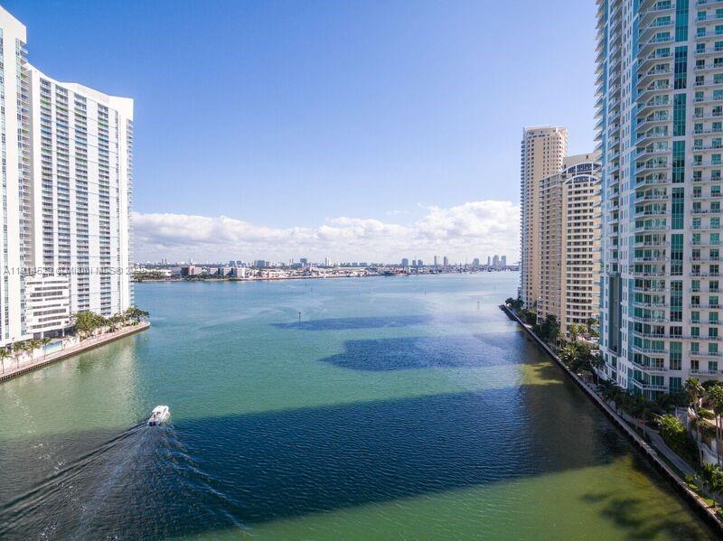 901 Brickell Key Boulevard, Unit 906 Miami, FL 33131 - Photo 5 of 60