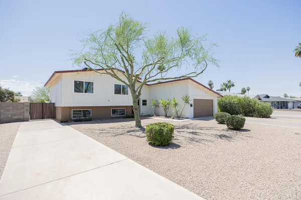$2,495 | 1903 East Julie Drive, Tempe, AZ 85283