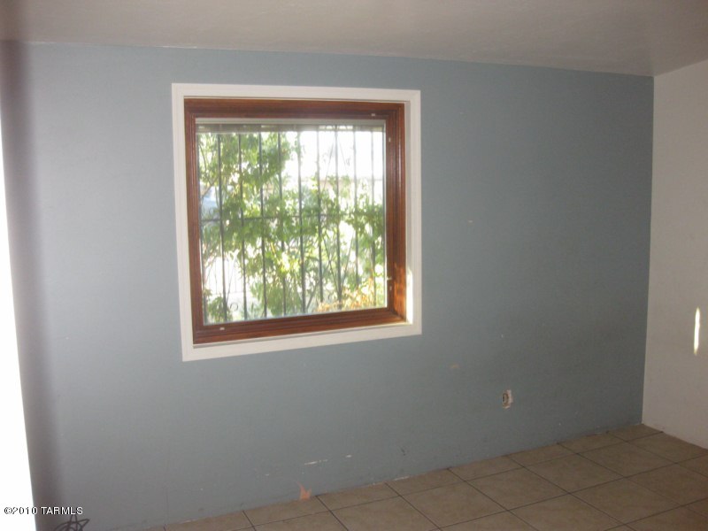 2342 Las Lomitas Road Tucson, AZ 85741 - Photo 7 of 13