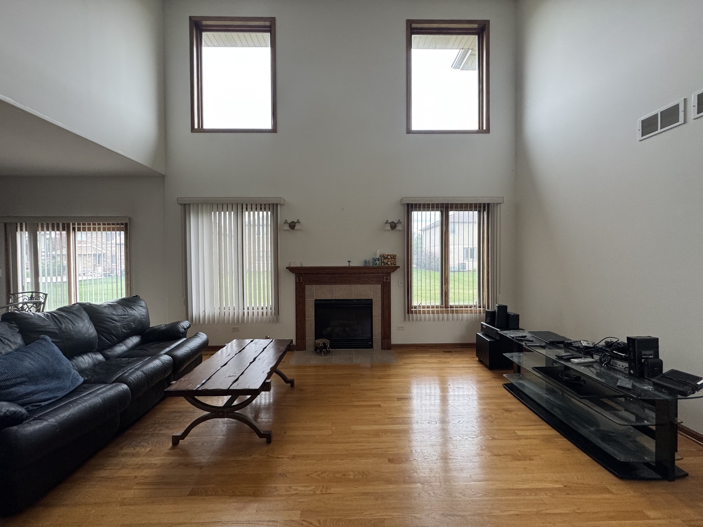 1008 Willow Road Matteson, IL 60443 - Photo 5 of 19 a living room with furniture fireplace and window