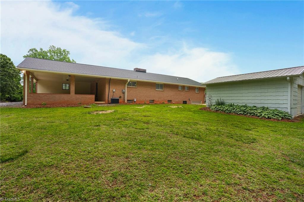 2475 Rowe Road Lexington, NC 27295 - Photo 37 of 40