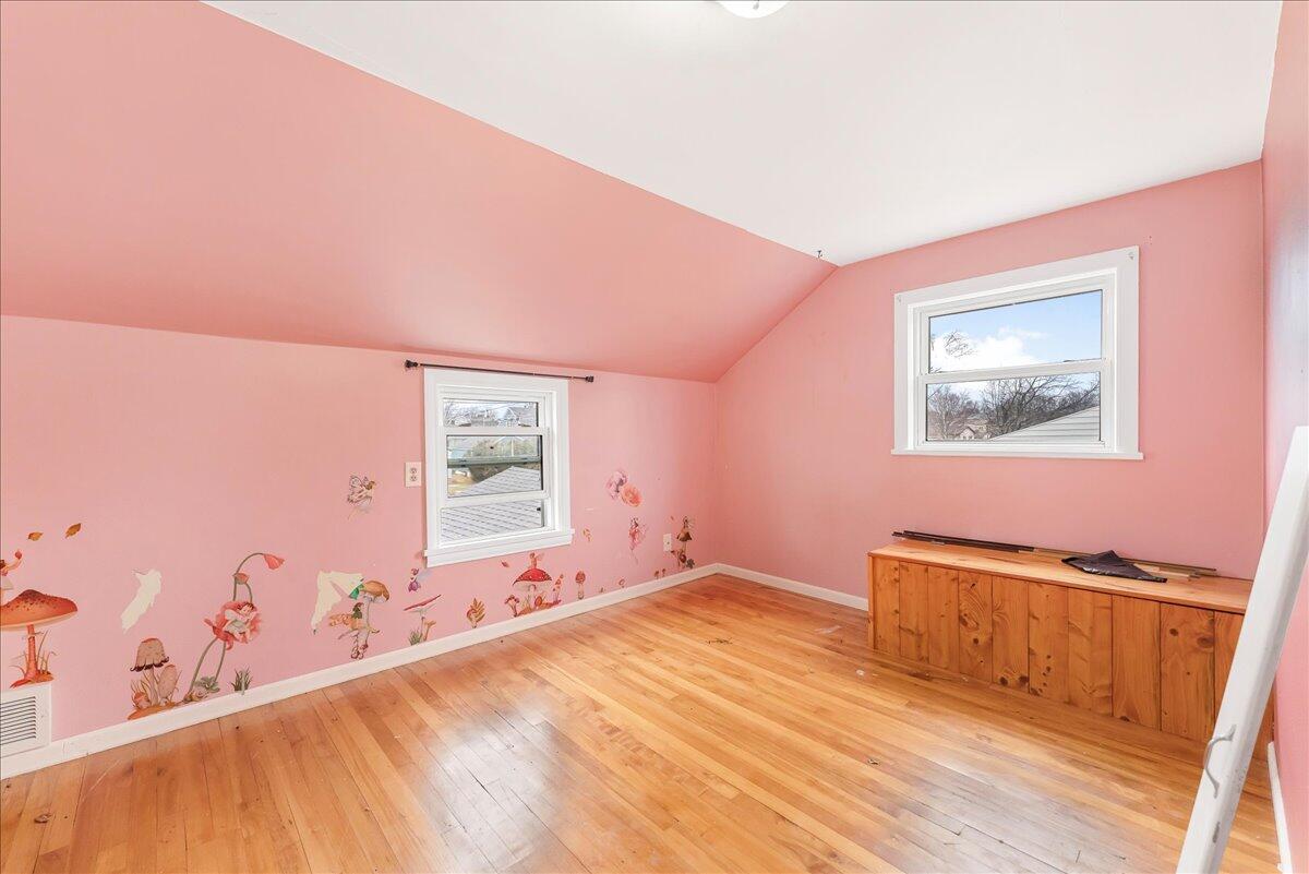 1124 Division Street Algoma, WI 54201 - Photo 13 of 37 35-4division