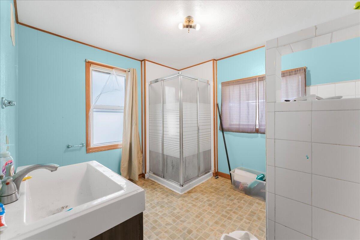 1124 Division Street Algoma, WI 54201 - Photo 24 of 37 25-16division